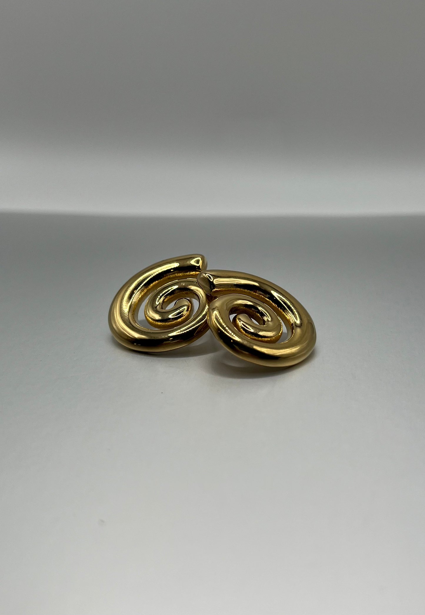 Spiral gold / silver earrings