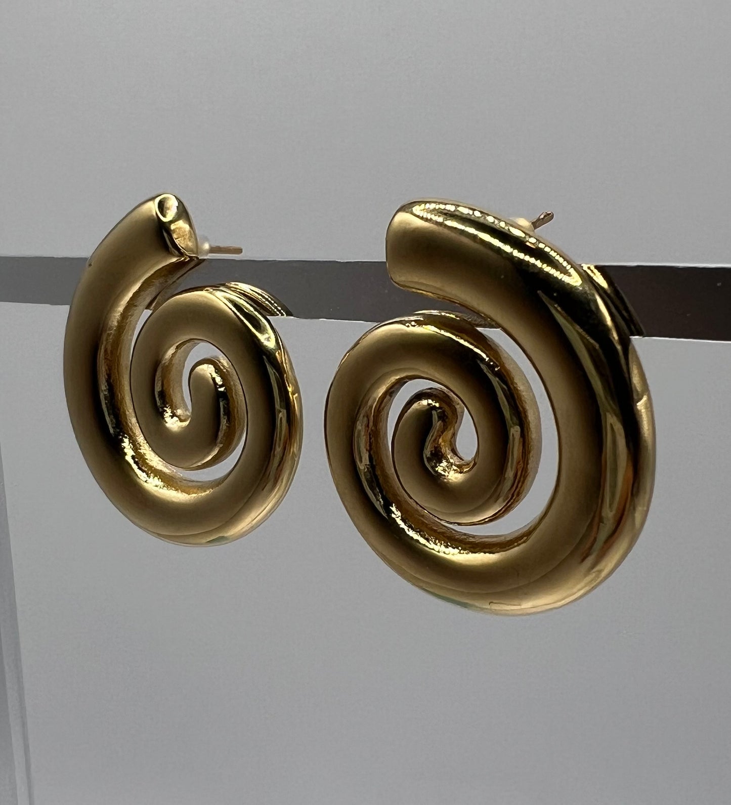 Spiral gold / silver earrings