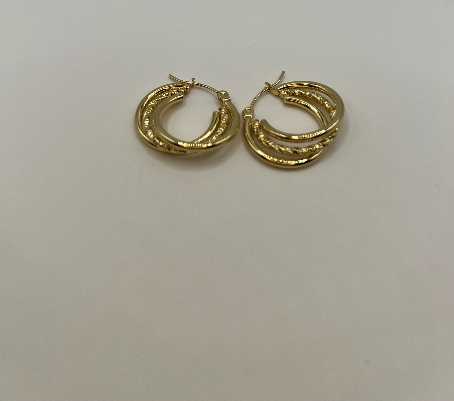 Triple hoop small earrings