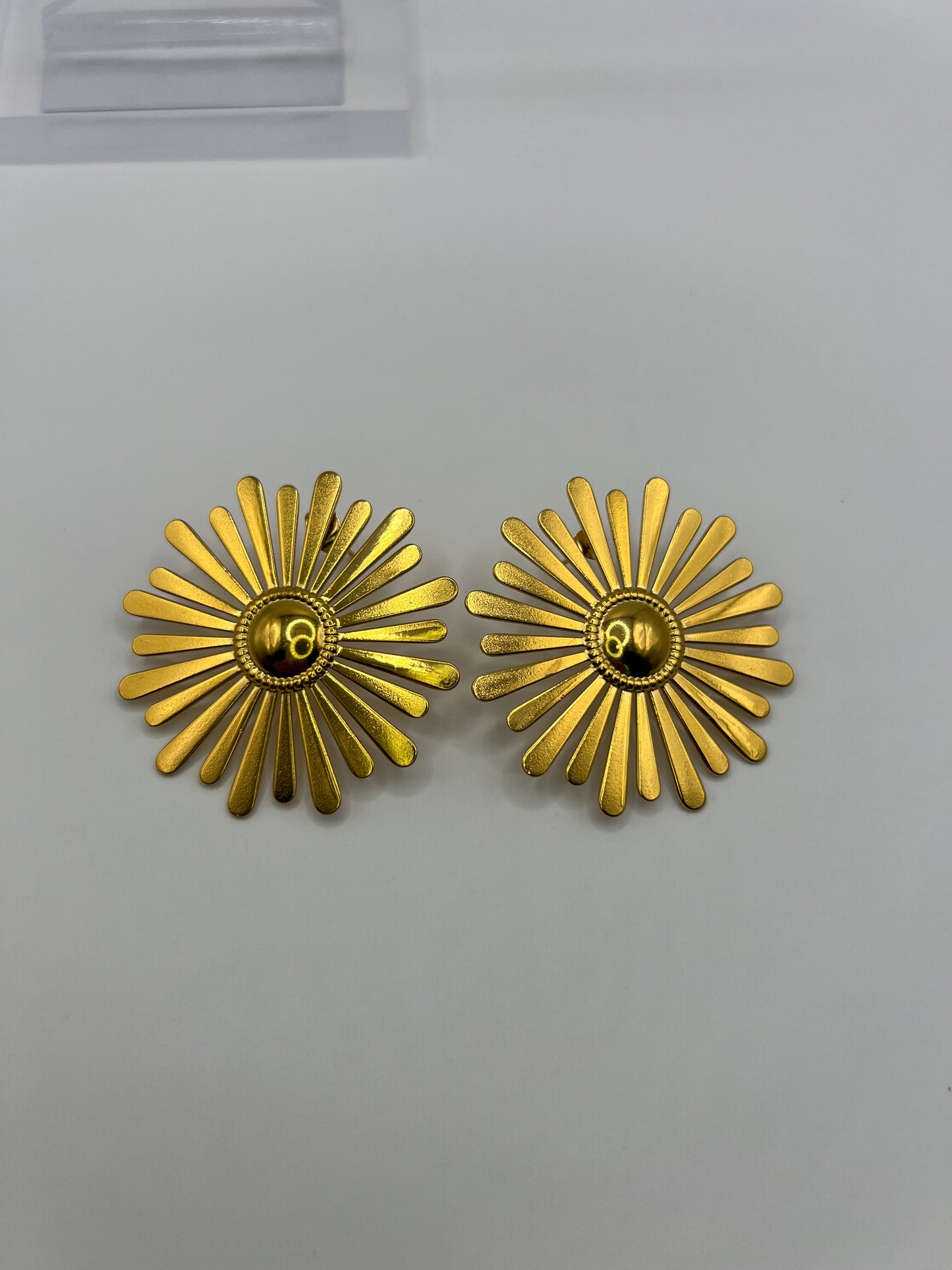 Shining sun large earrings